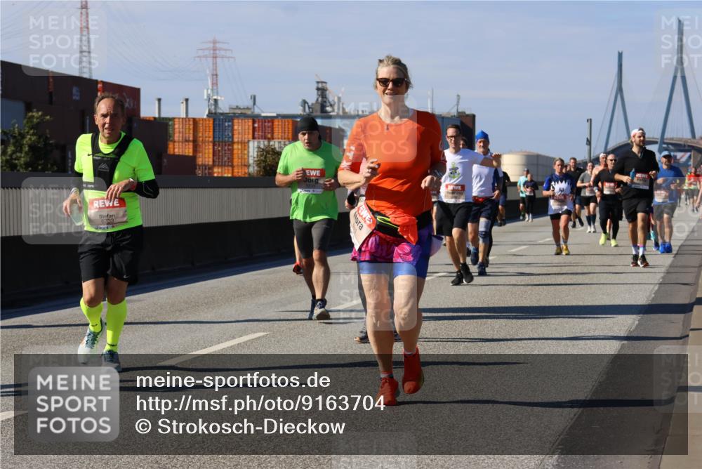 03.10.2025 - Köhlbrandbrückenlauf Strokosch-Dieckow http://msf.ph/oto/9163704 03.10.2025 13:04:02 Position 3 6733 meine-sportfotos.de
