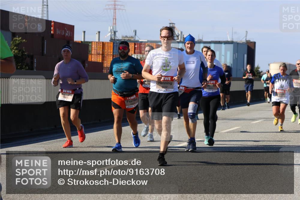 03.10.2025 - Köhlbrandbrückenlauf Strokosch-Dieckow http://msf.ph/oto/9163708 03.10.2025 13:04:05 Position 3 5925, 5924, 2017, 6532, 5631 meine-sportfotos.de