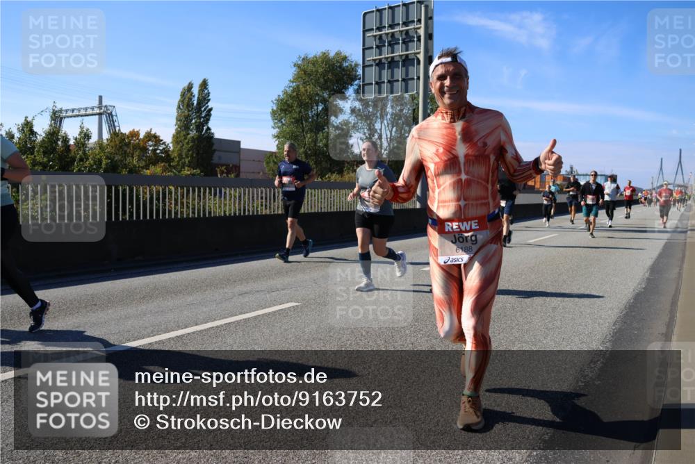 03.10.2025 - Köhlbrandbrückenlauf Strokosch-Dieckow http://msf.ph/oto/9163752 03.10.2025 13:04:18 Position 3 6188 meine-sportfotos.de