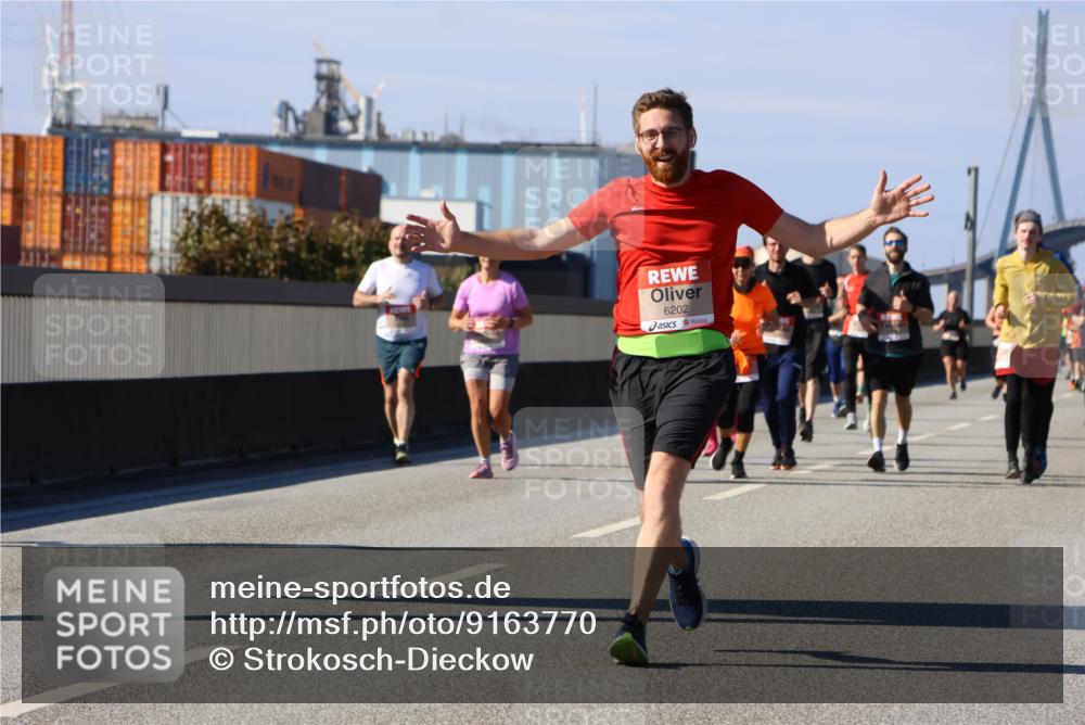 03.10.2025 - Köhlbrandbrückenlauf Strokosch-Dieckow http://msf.ph/oto/9163770 03.10.2025 13:04:30 Position 3 6202 meine-sportfotos.de