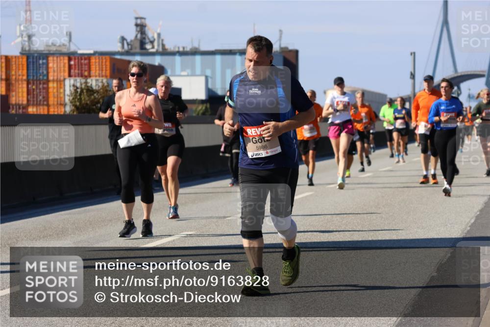 03.10.2025 - Köhlbrandbrückenlauf Strokosch-Dieckow http://msf.ph/oto/9163828 03.10.2025 13:04:50 Position 3 5986 meine-sportfotos.de