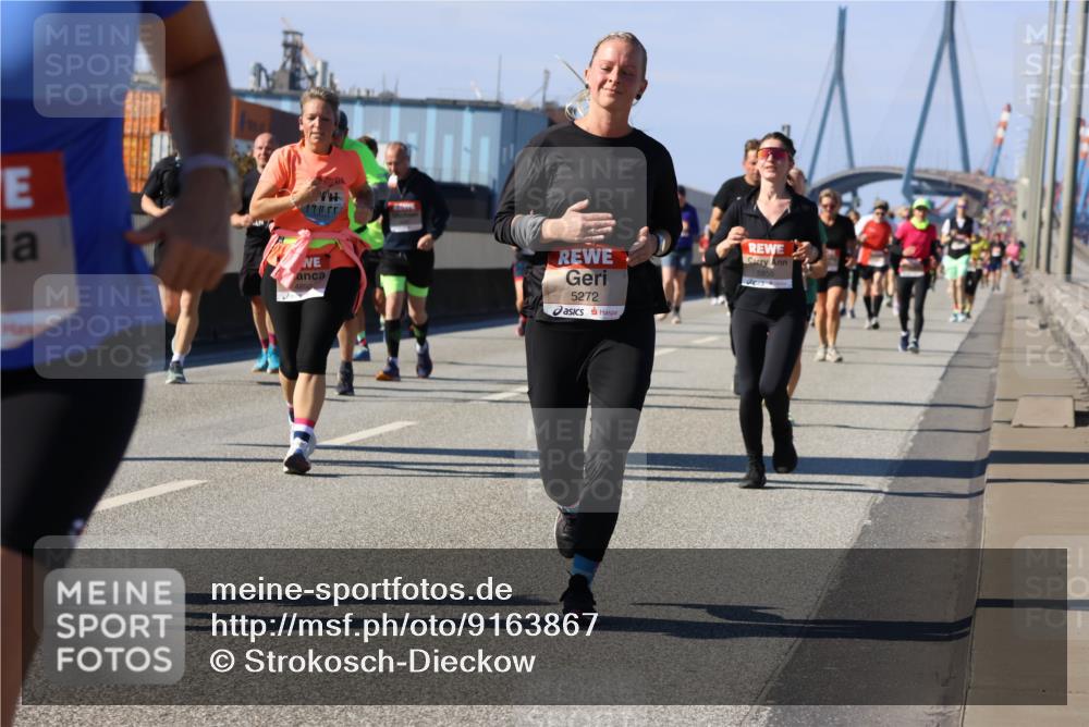 03.10.2025 - Köhlbrandbrückenlauf Strokosch-Dieckow http://msf.ph/oto/9163867 03.10.2025 13:05:07 Position 3 5272 meine-sportfotos.de