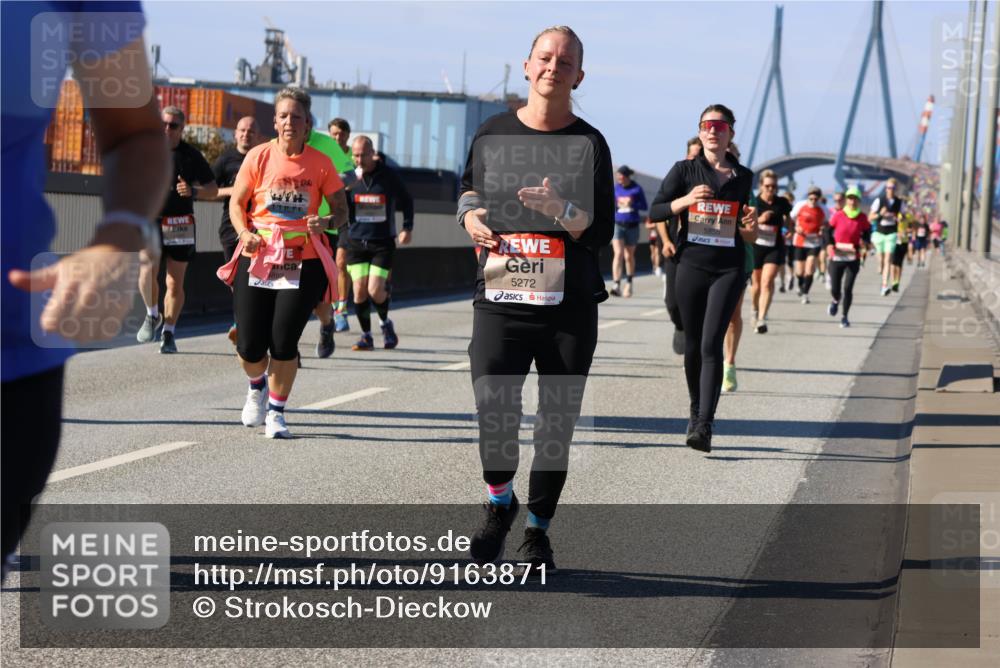 03.10.2025 - Köhlbrandbrückenlauf Strokosch-Dieckow http://msf.ph/oto/9163871 03.10.2025 13:05:07 Position 3 5272, 5855 meine-sportfotos.de