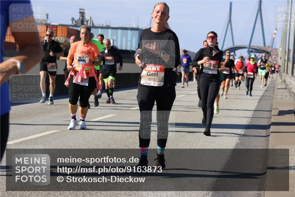 03.10.2025 - Köhlbrandbrückenlauf Strokosch-Dieckow http://msf.ph/oto/9163873 03.10.2025 13:05:07 Position 3 5272, 5855 meine-sportfotos.de