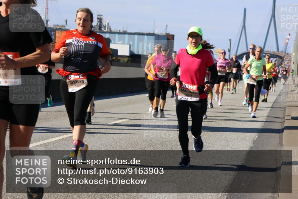 03.10.2025 - Köhlbrandbrückenlauf Strokosch-Dieckow http://msf.ph/oto/9163903 03.10.2025 13:05:19 Position 3 419, 6430, 5004 meine-sportfotos.de