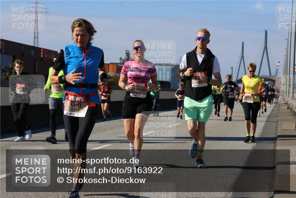 03.10.2025 - Köhlbrandbrückenlauf Strokosch-Dieckow http://msf.ph/oto/9163922 03.10.2025 13:05:28 Position 3 6378, 4626, 4567, 04, 5 meine-sportfotos.de