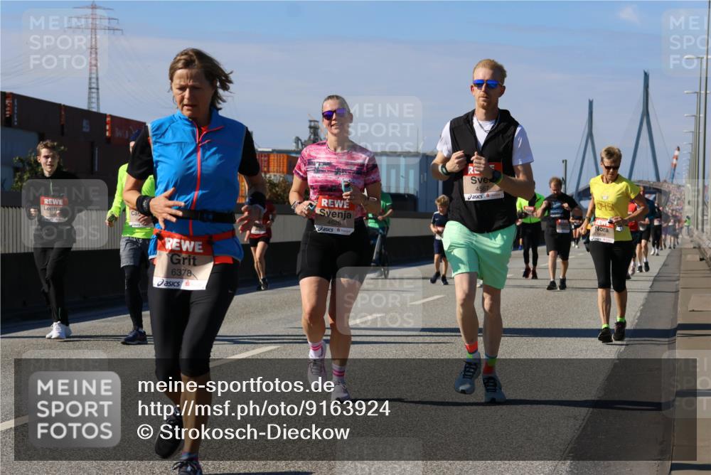 03.10.2025 - Köhlbrandbrückenlauf Strokosch-Dieckow http://msf.ph/oto/9163924 03.10.2025 13:05:28 Position 3 6378, 4626, 4567, 04, 5 meine-sportfotos.de