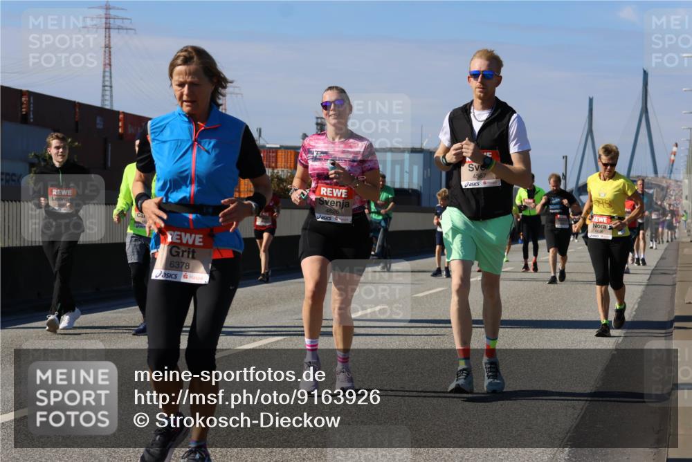 03.10.2025 - Köhlbrandbrückenlauf Strokosch-Dieckow http://msf.ph/oto/9163926 03.10.2025 13:05:28 Position 3 6378, 4626, 4567, 04, 5, 6636 meine-sportfotos.de