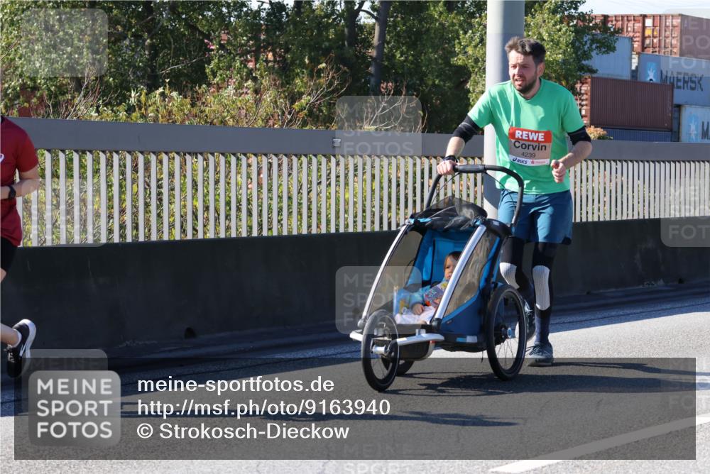 03.10.2025 - Köhlbrandbrückenlauf Strokosch-Dieckow http://msf.ph/oto/9163940 03.10.2025 13:05:36 Position 3 4239 meine-sportfotos.de