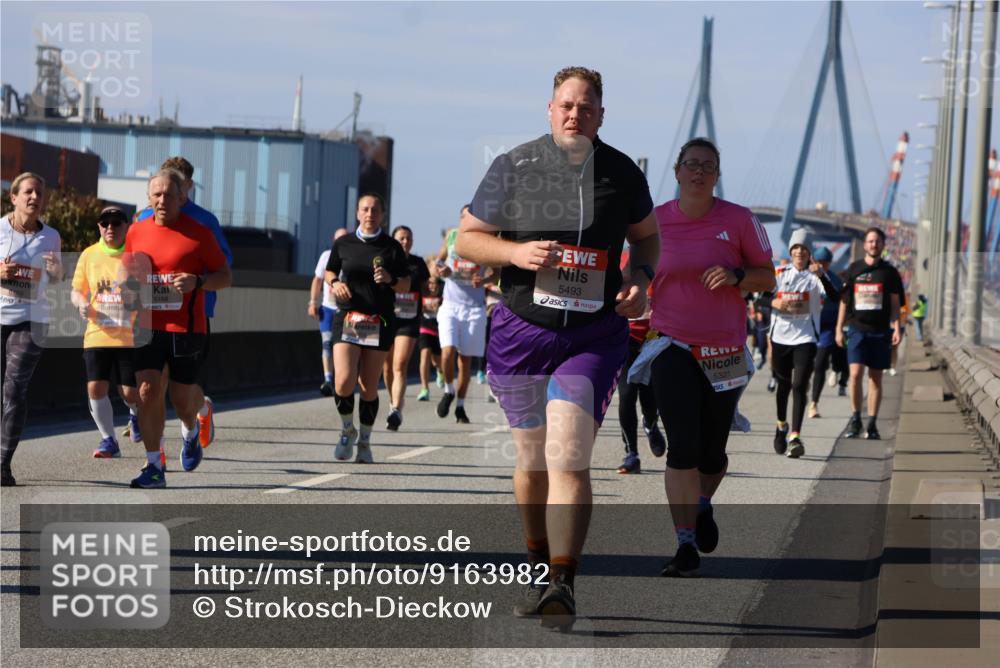 03.10.2025 - Köhlbrandbrückenlauf Strokosch-Dieckow http://msf.ph/oto/9163982 03.10.2025 13:05:57 Position 3 11, 0169, 6168, 5493, 5321 meine-sportfotos.de