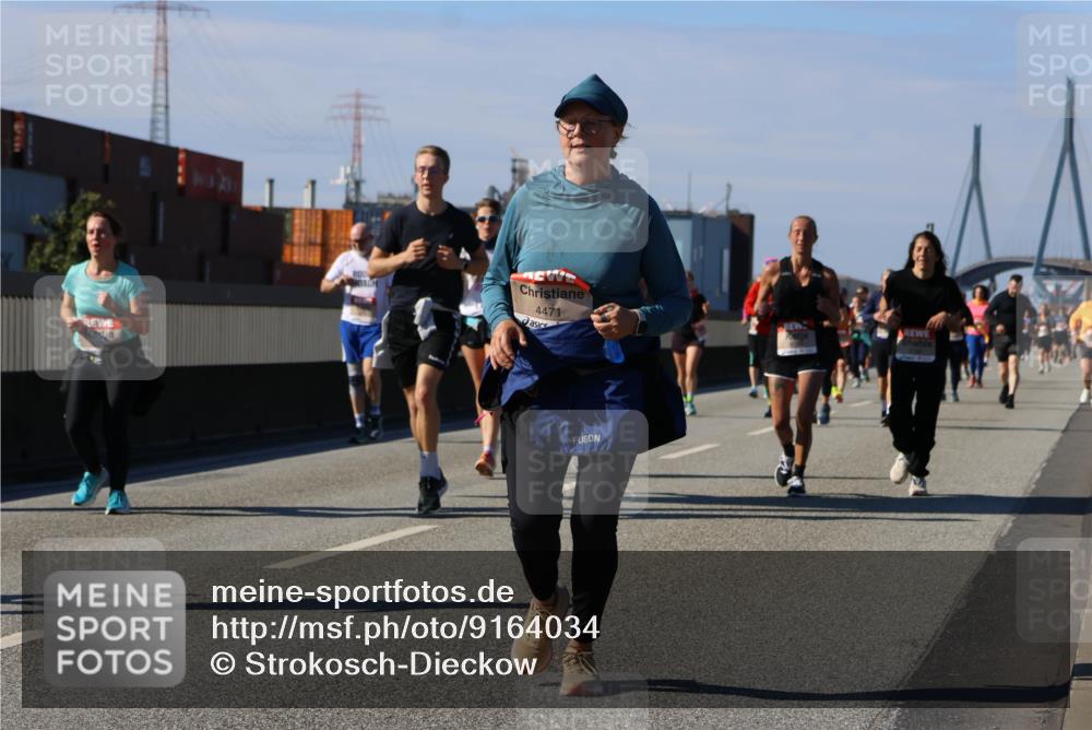 03.10.2025 - Köhlbrandbrückenlauf Strokosch-Dieckow http://msf.ph/oto/9164034 03.10.2025 13:06:12 Position 3  meine-sportfotos.de