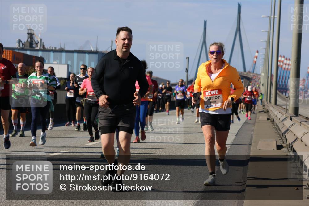 03.10.2025 - Köhlbrandbrückenlauf Strokosch-Dieckow http://msf.ph/oto/9164072 03.10.2025 13:06:24 Position 3 4848 meine-sportfotos.de
