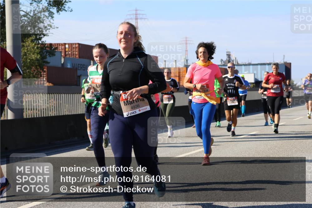03.10.2025 - Köhlbrandbrückenlauf Strokosch-Dieckow http://msf.ph/oto/9164081 03.10.2025 13:06:29 Position 3 4936 meine-sportfotos.de
