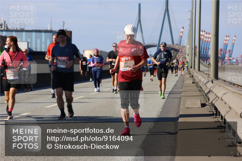 03.10.2025 - Köhlbrandbrückenlauf Strokosch-Dieckow http://msf.ph/oto/9164094 03.10.2025 13:06:42 Position 3 4792, 6157, 6808 meine-sportfotos.de