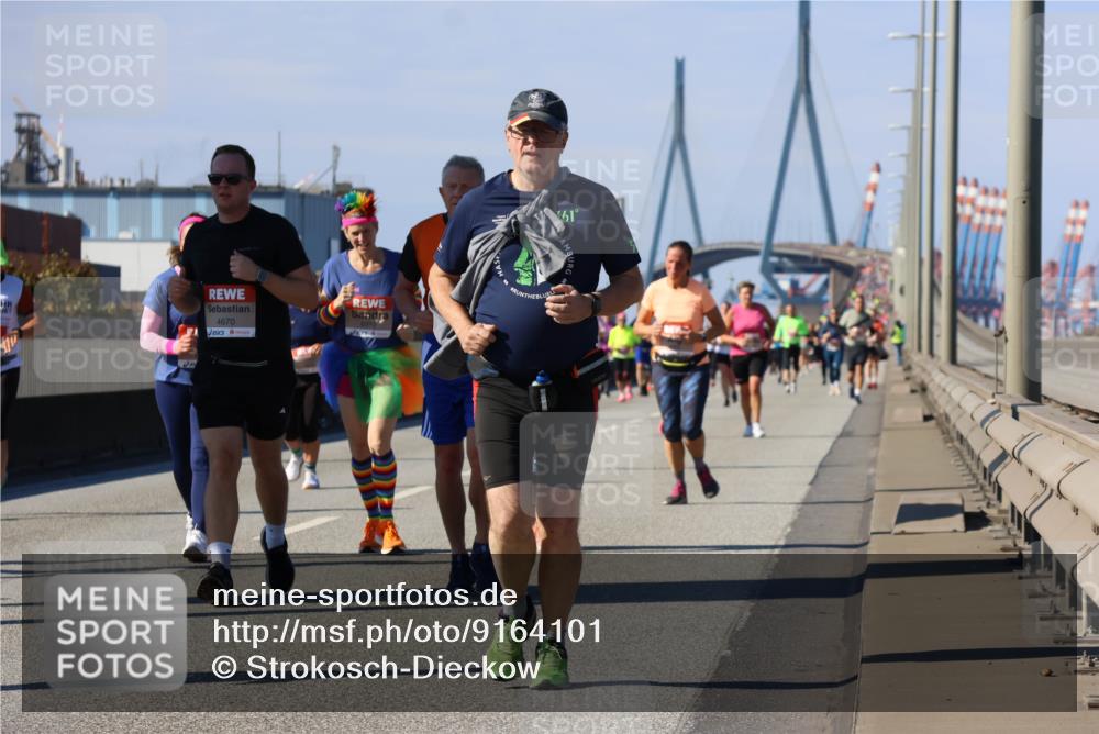 03.10.2025 - Köhlbrandbrückenlauf Strokosch-Dieckow http://msf.ph/oto/9164101 03.10.2025 13:06:49 Position 3 4670 meine-sportfotos.de