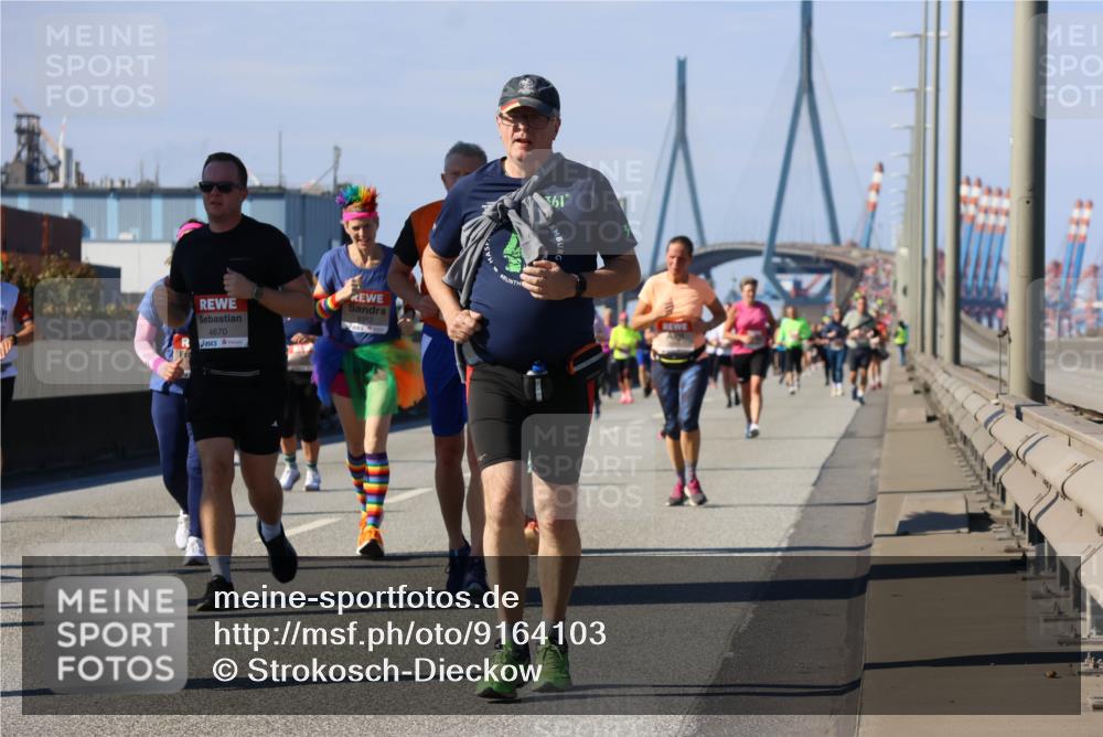 03.10.2025 - Köhlbrandbrückenlauf Strokosch-Dieckow http://msf.ph/oto/9164103 03.10.2025 13:06:49 Position 3 4670, 6312, 61 meine-sportfotos.de