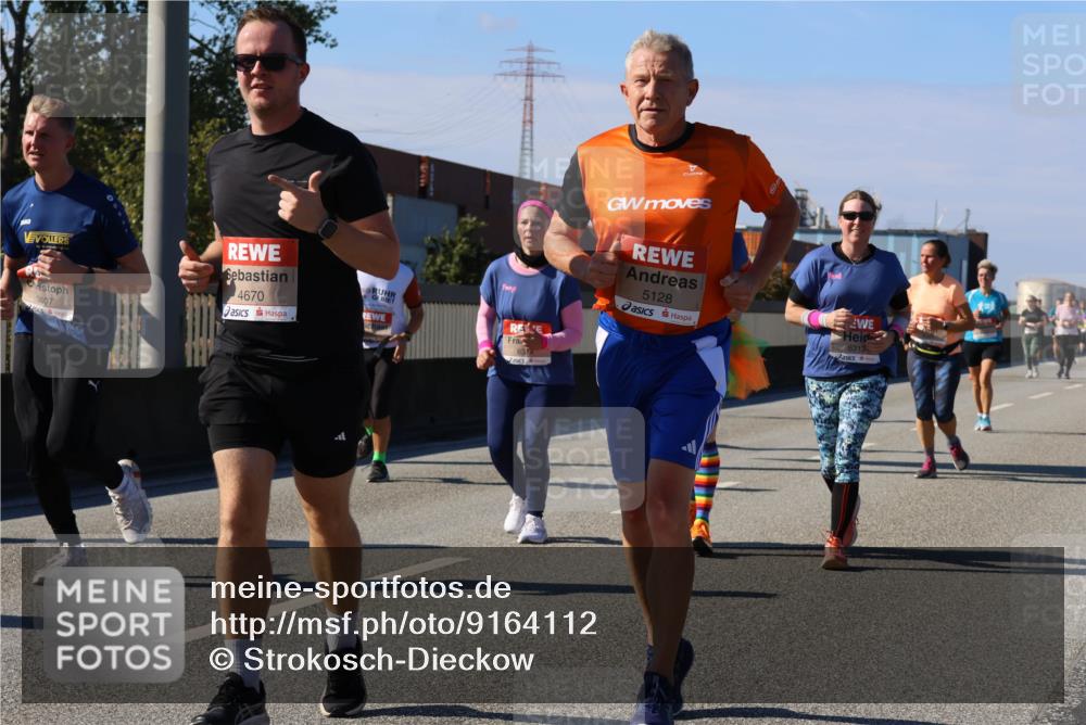 03.10.2025 - Köhlbrandbrückenlauf Strokosch-Dieckow http://msf.ph/oto/9164112 03.10.2025 13:06:54 Position 3 5607, 4670, 63, 5128, 6313 meine-sportfotos.de