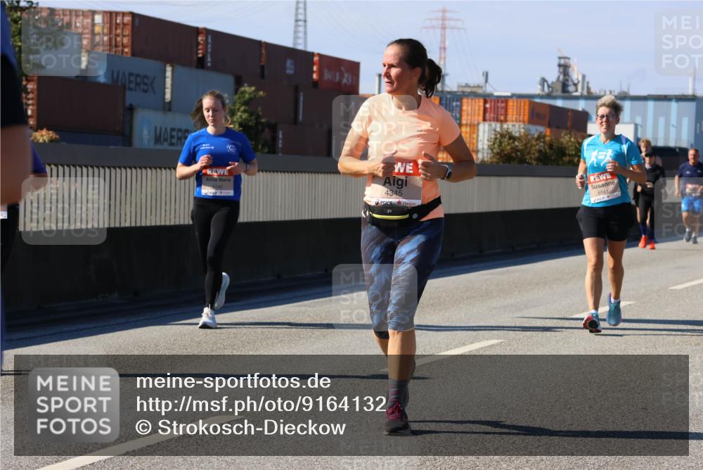 03.10.2025 - Köhlbrandbrückenlauf Strokosch-Dieckow http://msf.ph/oto/9164132 03.10.2025 13:06:57 Position 3 5742, 4345, 6541 meine-sportfotos.de