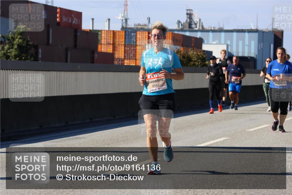 03.10.2025 - Köhlbrandbrückenlauf Strokosch-Dieckow http://msf.ph/oto/9164136 03.10.2025 13:06:59 Position 3 6541 meine-sportfotos.de