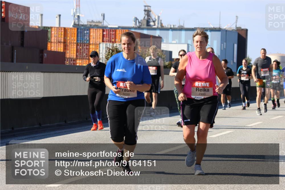 03.10.2025 - Köhlbrandbrückenlauf Strokosch-Dieckow http://msf.ph/oto/9164151 03.10.2025 13:07:02 Position 3 5050, 4900 meine-sportfotos.de
