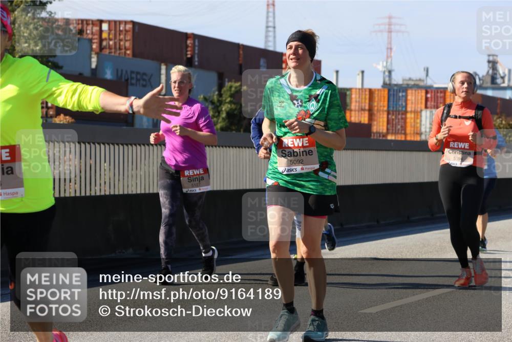 03.10.2025 - Köhlbrandbrückenlauf Strokosch-Dieckow http://msf.ph/oto/9164189 03.10.2025 13:07:20 Position 3 5127, 5092, 5394 meine-sportfotos.de