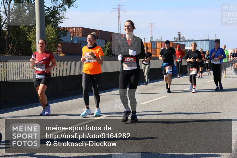03.10.2025 - Köhlbrandbrückenlauf Strokosch-Dieckow http://msf.ph/oto/9164282 03.10.2025 13:07:47 Position 3 5780, 5195, 5504 meine-sportfotos.de