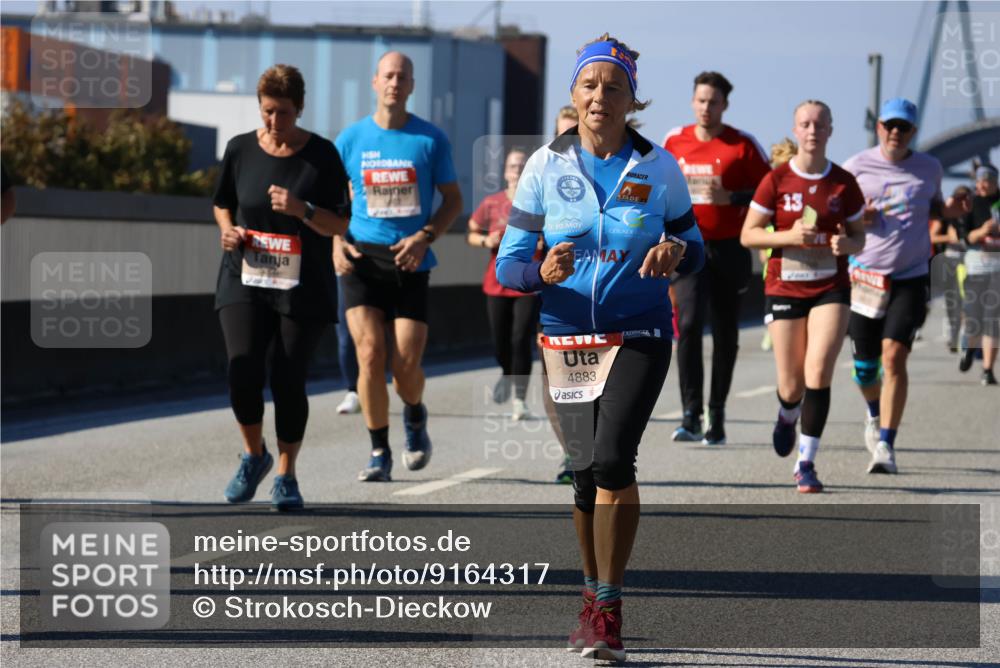 03.10.2025 - Köhlbrandbrückenlauf Strokosch-Dieckow http://msf.ph/oto/9164317 03.10.2025 13:08:11 Position 3 21, 4883 meine-sportfotos.de