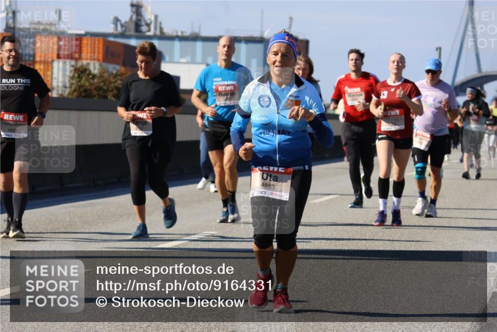 03.10.2025 - Köhlbrandbrückenlauf Strokosch-Dieckow http://msf.ph/oto/9164331 03.10.2025 13:08:12 Position 3 6692, 4883 meine-sportfotos.de