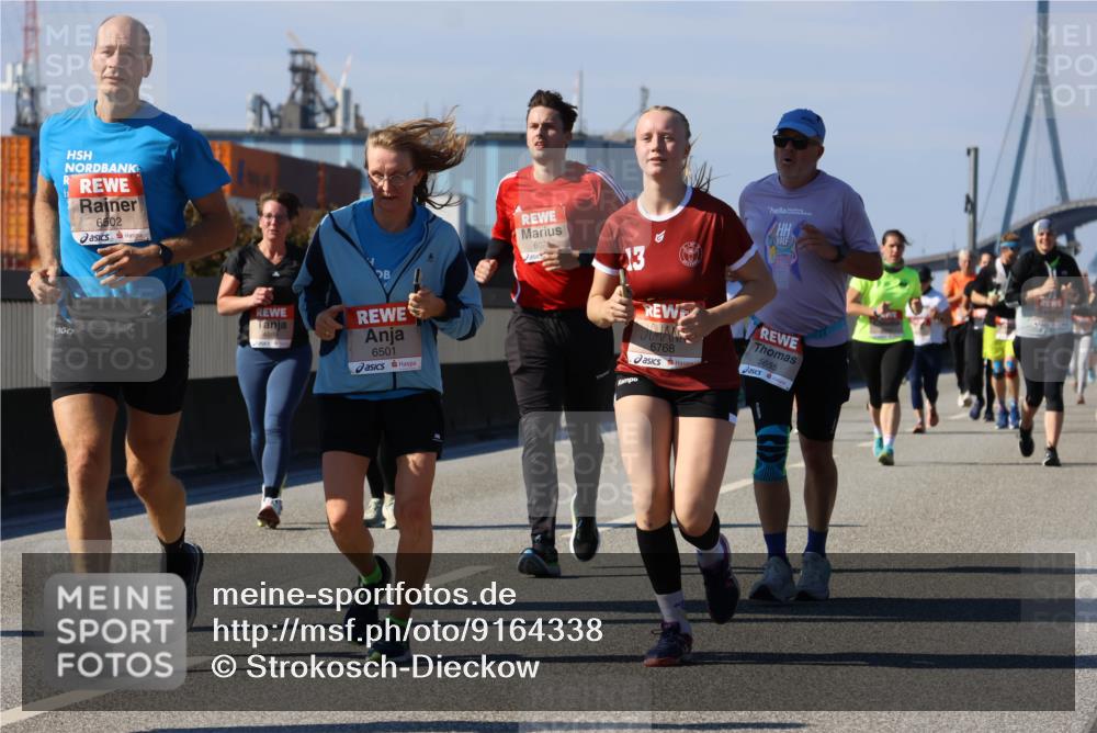 03.10.2025 - Köhlbrandbrückenlauf Strokosch-Dieckow http://msf.ph/oto/9164338 03.10.2025 13:08:16 Position 3 6502, 4989, 6501, 607, 13, 6768, 5655 meine-sportfotos.de