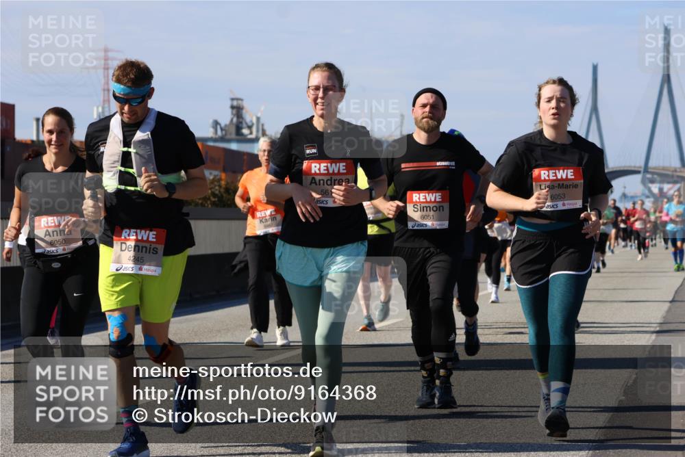 03.10.2025 - Köhlbrandbrückenlauf Strokosch-Dieckow http://msf.ph/oto/9164368 03.10.2025 13:08:31 Position 3 6050, 4245, 561, 6051, 6053 meine-sportfotos.de