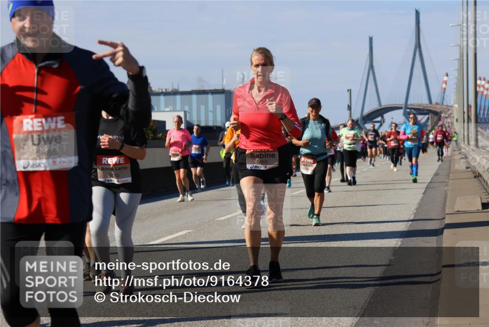 03.10.2025 - Köhlbrandbrückenlauf Strokosch-Dieckow http://msf.ph/oto/9164378 03.10.2025 13:08:36 Position 3 5985, 5320, 5659, 5000 meine-sportfotos.de