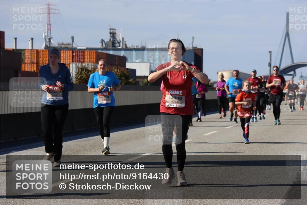 03.10.2025 - Köhlbrandbrückenlauf Strokosch-Dieckow http://msf.ph/oto/9164430 03.10.2025 13:08:54 Position 3 5344, 6453, 5244 meine-sportfotos.de