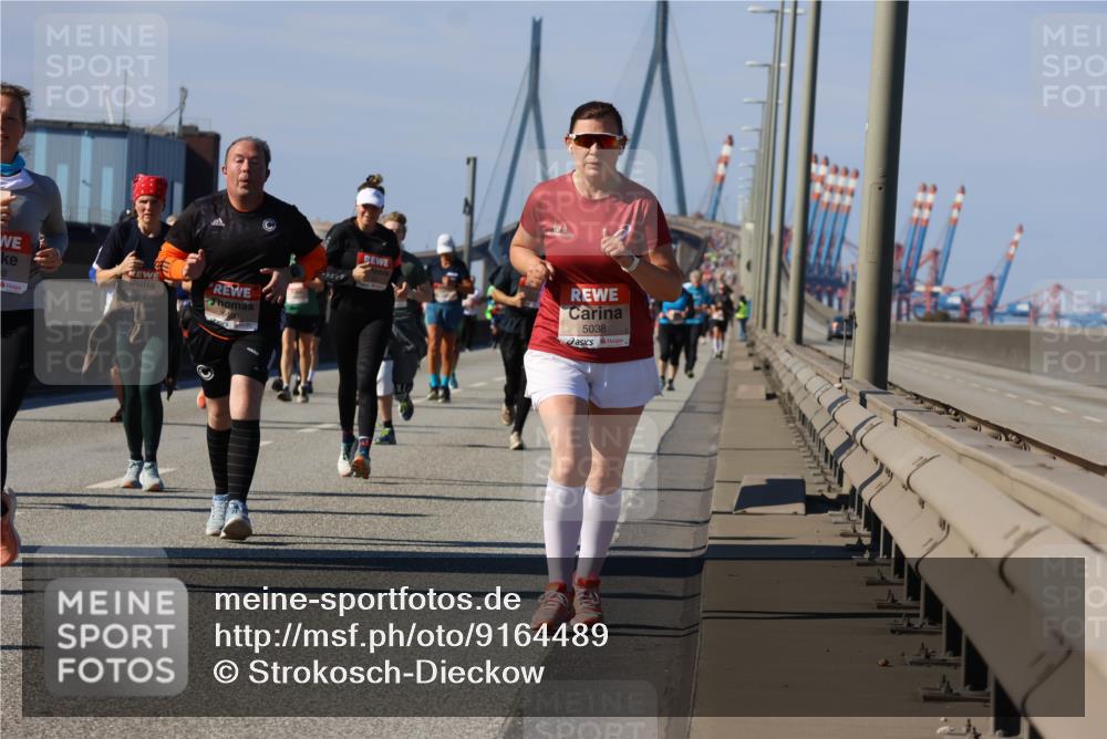 03.10.2025 - Köhlbrandbrückenlauf Strokosch-Dieckow http://msf.ph/oto/9164489 03.10.2025 13:09:13 Position 3 8, 5038 meine-sportfotos.de