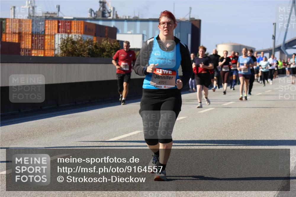 03.10.2025 - Köhlbrandbrückenlauf Strokosch-Dieckow http://msf.ph/oto/9164557 03.10.2025 13:09:33 Position 3 4701 meine-sportfotos.de