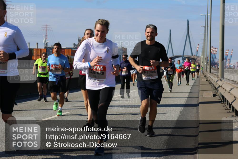 03.10.2025 - Köhlbrandbrückenlauf Strokosch-Dieckow http://msf.ph/oto/9164667 03.10.2025 13:10:31 Position 3 8, 5518, 6498 meine-sportfotos.de