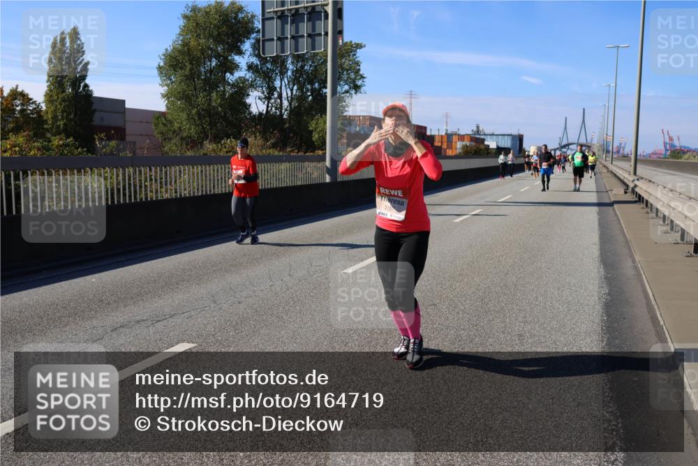 03.10.2025 - Köhlbrandbrückenlauf Strokosch-Dieckow http://msf.ph/oto/9164719 03.10.2025 13:11:03 Position 3 5157 meine-sportfotos.de