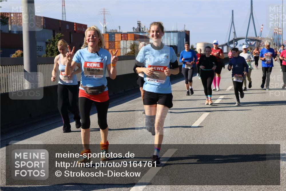 03.10.2025 - Köhlbrandbrückenlauf Strokosch-Dieckow http://msf.ph/oto/9164761 03.10.2025 13:11:15 Position 3 5267, 6736 meine-sportfotos.de