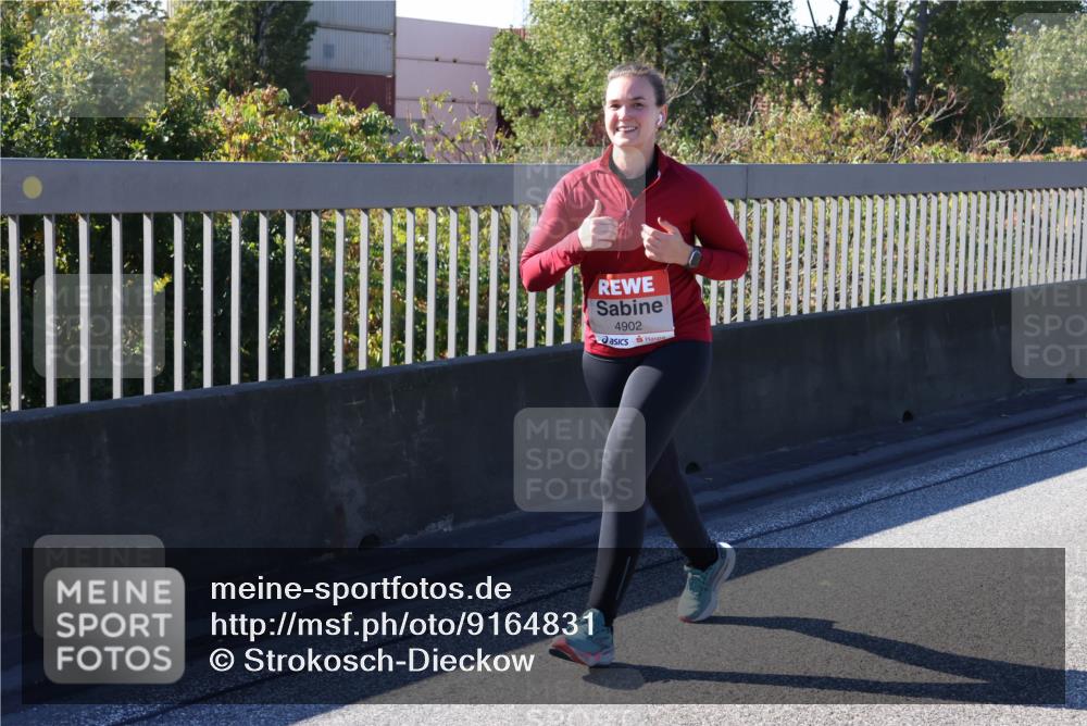 03.10.2025 - Köhlbrandbrückenlauf Strokosch-Dieckow http://msf.ph/oto/9164831 03.10.2025 13:11:27 Position 3 4902 meine-sportfotos.de