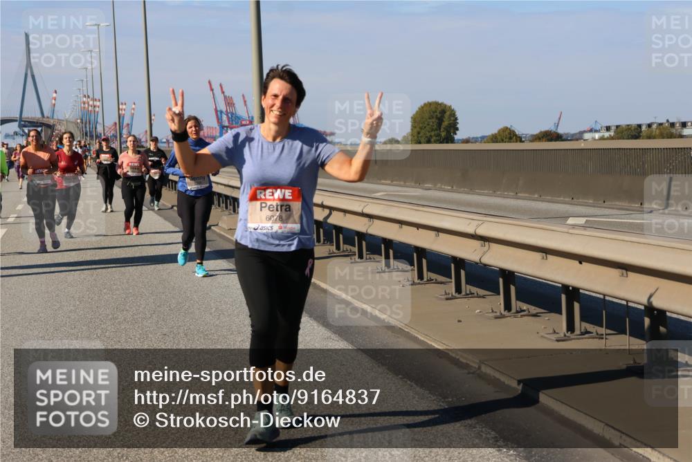03.10.2025 - Köhlbrandbrückenlauf Strokosch-Dieckow http://msf.ph/oto/9164837 03.10.2025 13:11:30 Position 3 6078 meine-sportfotos.de