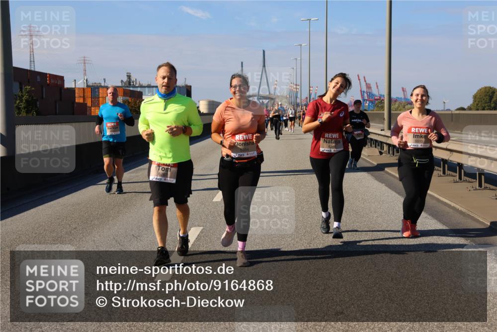 03.10.2025 - Köhlbrandbrückenlauf Strokosch-Dieckow http://msf.ph/oto/9164868 03.10.2025 13:11:36 Position 3 6287, 5354, 4948, 5515 meine-sportfotos.de