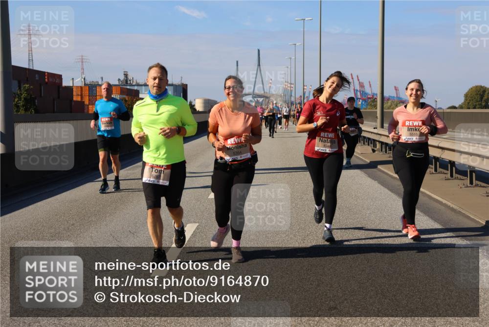 03.10.2025 - Köhlbrandbrückenlauf Strokosch-Dieckow http://msf.ph/oto/9164870 03.10.2025 13:11:36 Position 3 6287, 5354, 4948, 5515 meine-sportfotos.de
