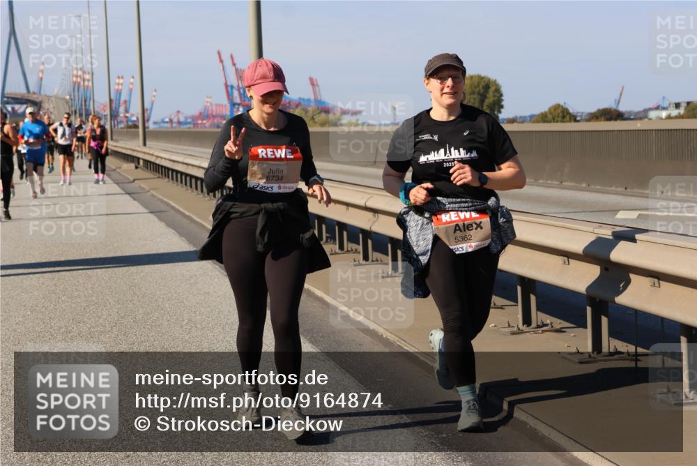 03.10.2025 - Köhlbrandbrückenlauf Strokosch-Dieckow http://msf.ph/oto/9164874 03.10.2025 13:11:40 Position 3 6734, 2025, 5362 meine-sportfotos.de