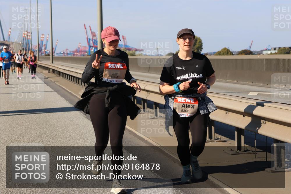 03.10.2025 - Köhlbrandbrückenlauf Strokosch-Dieckow http://msf.ph/oto/9164878 03.10.2025 13:11:40 Position 3 6734, 2025, 5362 meine-sportfotos.de