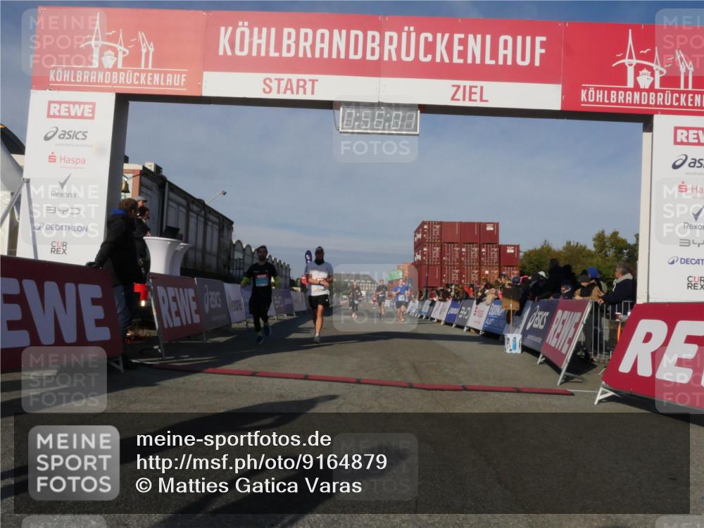03.10.2025 - Köhlbrandbrückenlauf Matties Gatica Varas http://msf.ph/oto/9164879 03.10.2025 09:56:02 Ziel 1020, 1036, 1095, 1224, 3143, 3181, 3332, 3494 meine-sportfotos.de