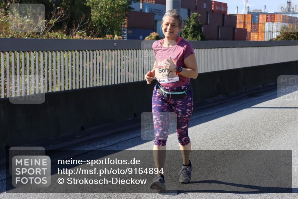 03.10.2025 - Köhlbrandbrückenlauf Strokosch-Dieckow http://msf.ph/oto/9164894 03.10.2025 13:11:51 Position 3 5065 meine-sportfotos.de