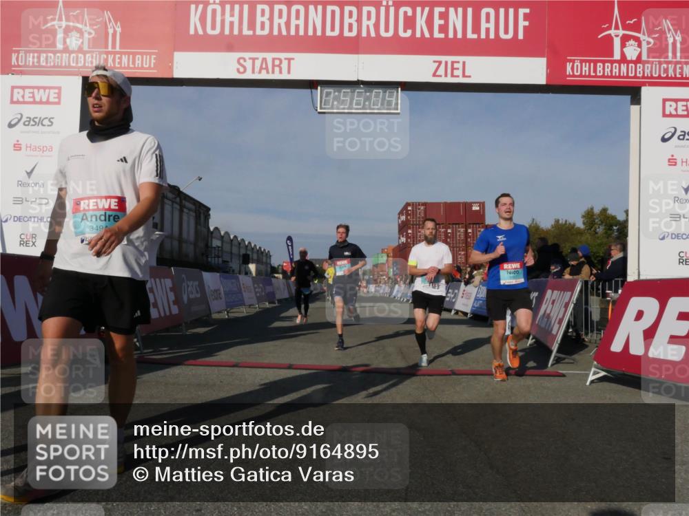 03.10.2025 - Köhlbrandbrückenlauf Matties Gatica Varas http://msf.ph/oto/9164895 03.10.2025 09:56:06 Ziel 1020, 1036, 1095, 3143, 3181, 3223, 3249, 3332 meine-sportfotos.de