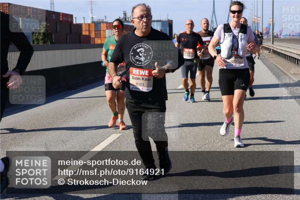 03.10.2025 - Köhlbrandbrückenlauf Strokosch-Dieckow http://msf.ph/oto/9164921 03.10.2025 13:11:57 Position 3 142, 6103, 5273 meine-sportfotos.de