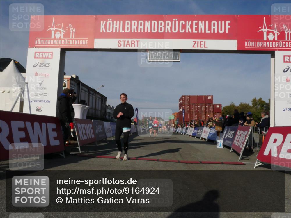 03.10.2025 - Köhlbrandbrückenlauf Matties Gatica Varas http://msf.ph/oto/9164924 03.10.2025 09:56:13 Ziel 1095, 1230, 3183, 3223, 3249, 3337, 3593, 3834 meine-sportfotos.de