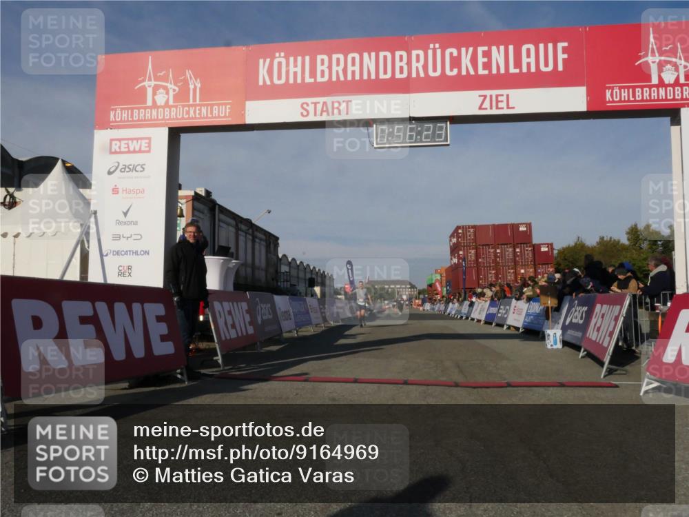 03.10.2025 - Köhlbrandbrückenlauf Matties Gatica Varas http://msf.ph/oto/9164969 03.10.2025 09:56:25 Ziel 1069, 1421, 3354 meine-sportfotos.de