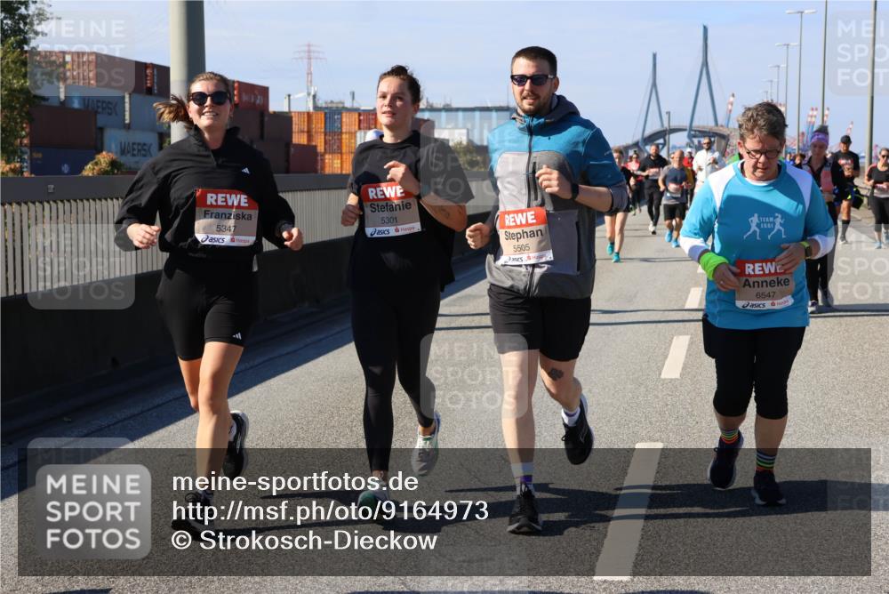 03.10.2025 - Köhlbrandbrückenlauf Strokosch-Dieckow http://msf.ph/oto/9164973 03.10.2025 13:12:14 Position 3 5347, 5301, 200, 5505, 6547 meine-sportfotos.de